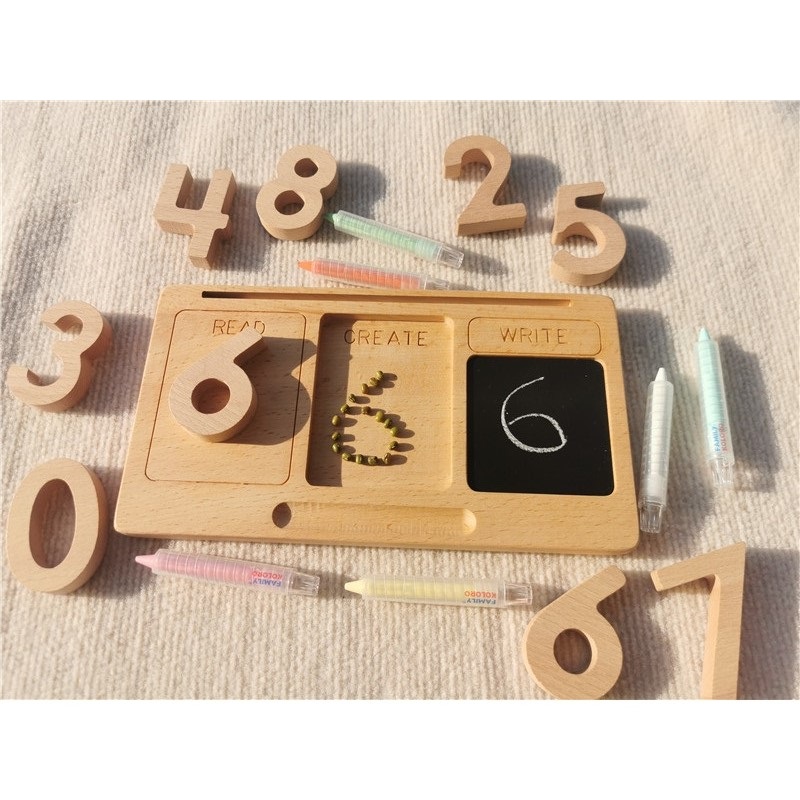 Tebeşir bölünmüş tepsiler ile  - Montessori Shelf Toy incelemesi ve fiyatı